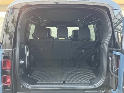 صورة مصغرة 119 لـ 2025 LAND Rover DEFENDER