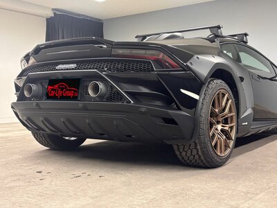 LAMBORGHINI HURACAN STERRATO - 10