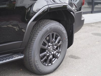 TOYOTA LAND CRUISER 250 - 10