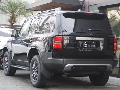 TOYOTA LAND CRUISER 250 - 3