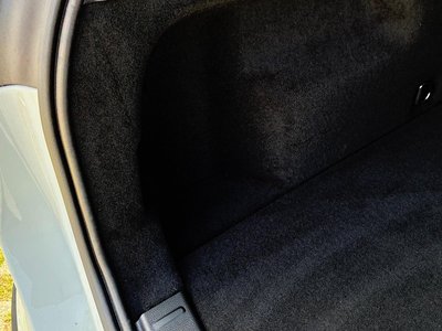 MERCEDES-BENZ GLA - 10