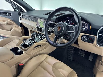 صورة مصغرة 18 لـ 2020 Porsche CAYENNE