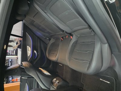 MERCEDES-BENZ GT AMG - 9