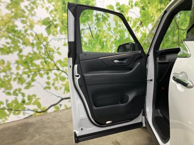 2025 TOYOTA ALPHARD 缩略图 24