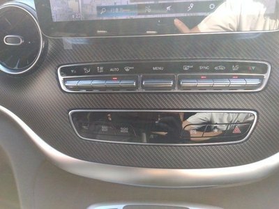 2022 Mercedes-BENZ V-CLASS — миниатюра 22