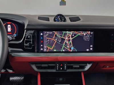 2024 Porsche CAYENNE 缩略图 18