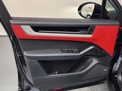 2024 Porsche CAYENNE 缩略图 14