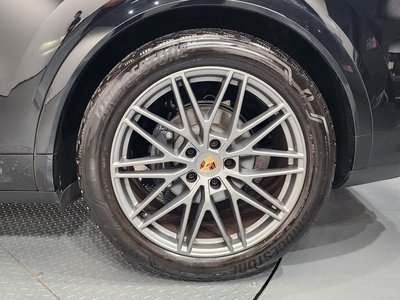2024 Porsche CAYENNE 照片 8