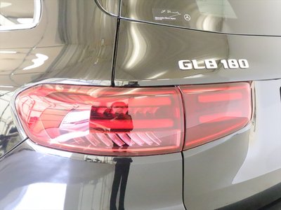 2025 Mercedes-BENZ GLB 照片 9