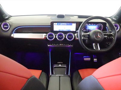 2025 Mercedes-BENZ GLB — миниатюра 14