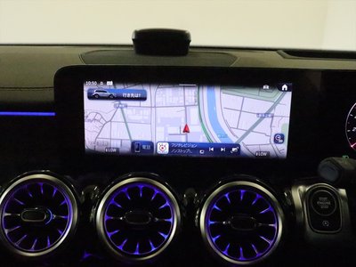 2025 Mercedes-BENZ GLB — миниатюра 29