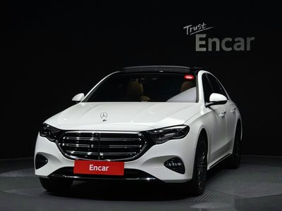 MERCEDES-BENZ E-CLASS - 2