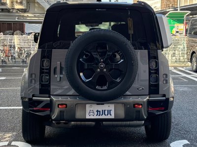 LAND ROVER DEFENDER 110 X 3.0L D300 - 4