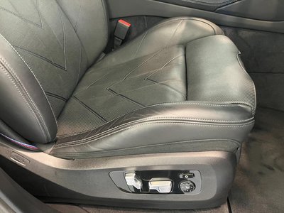 2023 BMW XM 缩略图 22