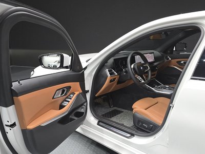 2025 BMW 3 SERIES — миниатюра 13