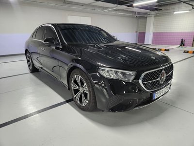 MERCEDES-BENZ E-CLASS - 2