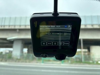 MERCEDES-BENZ GLB - 4