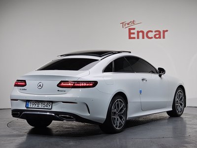 MERCEDES-BENZ E-CLASS - 3