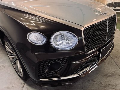 صورة 31 لـ 2022 Bentley BENTAYGA