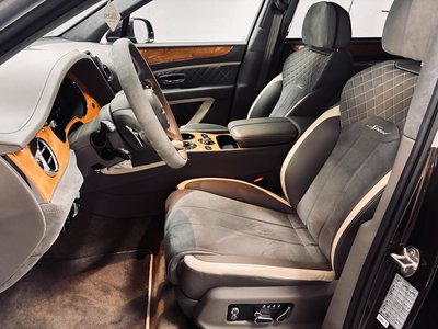 صورة 8 لـ 2022 Bentley BENTAYGA