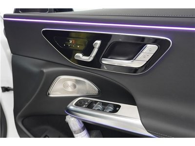 2025 Mercedes-BENZ E-CLASS — миниатюра 24