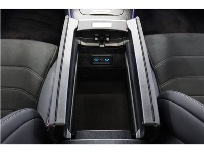 2025 Mercedes-BENZ E-CLASS — миниатюра 36