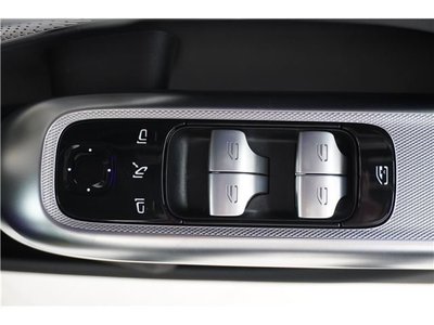 2025 Mercedes-BENZ E-CLASS — миниатюра 22