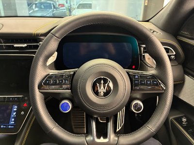 2025 Maserati GRECALE thumbnail 19