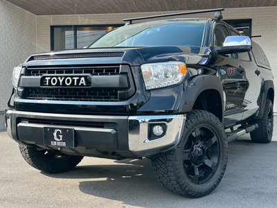 TOYOTA TUNDRA - 2