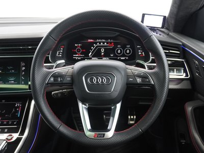 صورة 9 لـ 2022 AUDI RS Q8