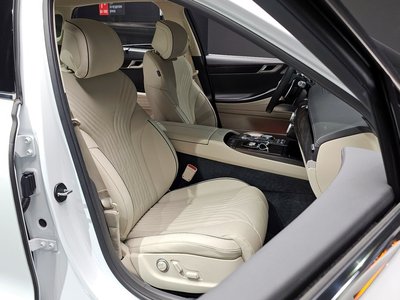 GENESIS G80 (RG3) - 10
