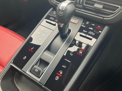 صورة مصغرة 41 لـ 2022 Porsche MACAN