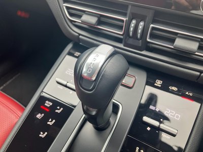 صورة مصغرة 42 لـ 2022 Porsche MACAN