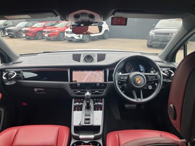 صورة مصغرة 25 لـ 2022 Porsche MACAN