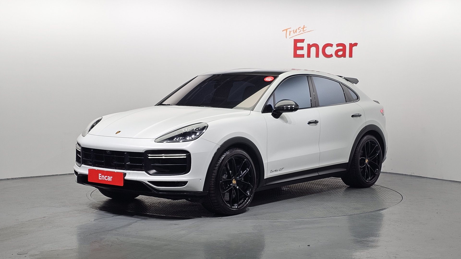 PORSCHE CAYENNE - View 1