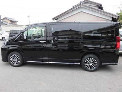 TOYOTA GRAND ACE - 7