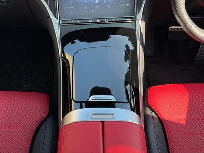 MERCEDES-BENZ GLC - 10