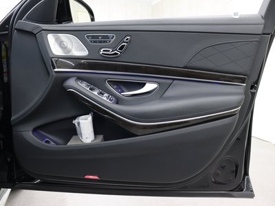 صورة مصغرة 58 لـ 2016 Mercedes-BENZ S-CLASS AMG