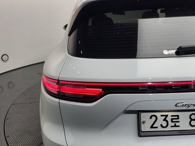 PORSCHE CAYENNE - 10