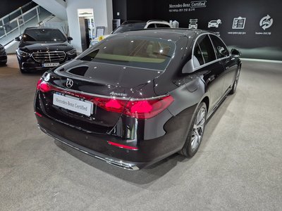 MERCEDES-BENZ E-CLASS - 4