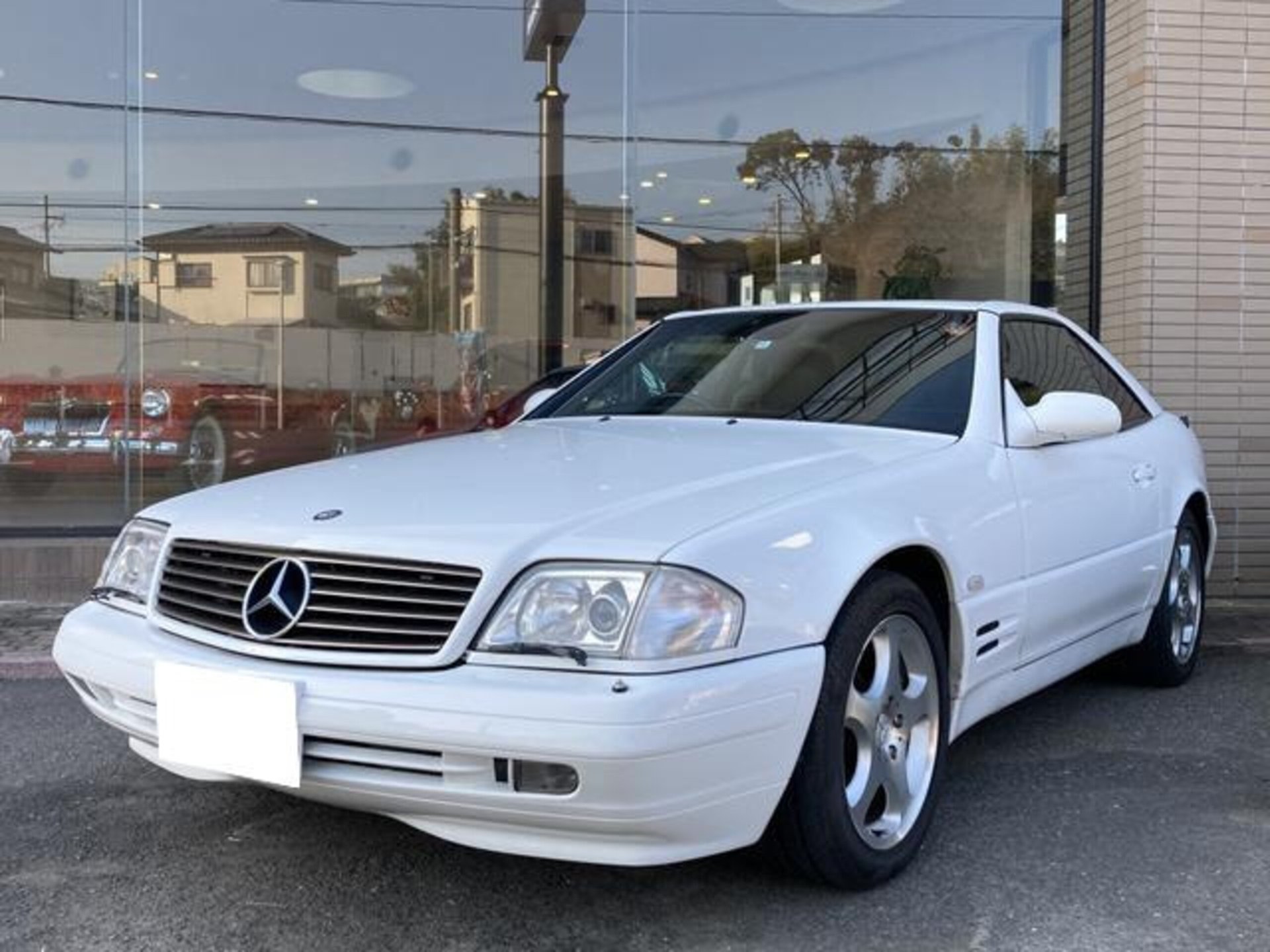 MERCEDES-BENZ SL - View 1