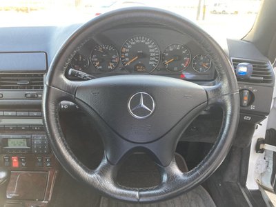 MERCEDES-BENZ SL - 10