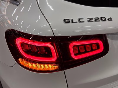 MERCEDES-BENZ GLC - 10