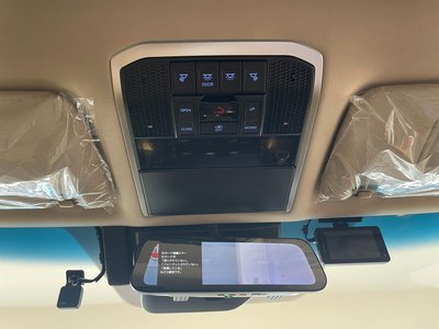 2024 Toyota LAND CRUISER 300 — миниатюра 16