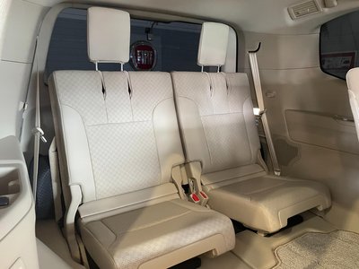 2024 Toyota LAND CRUISER 300 — миниатюра 14