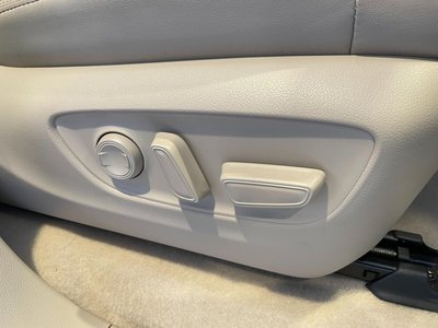 2024 Toyota LAND CRUISER 300 — миниатюра 40