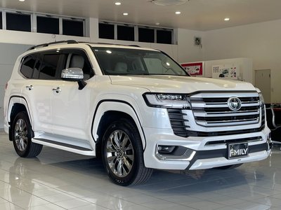 2024 Toyota LAND CRUISER 300 — миниатюра 4