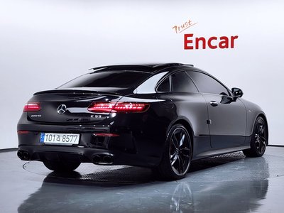 MERCEDES-BENZ E-CLASS - 4