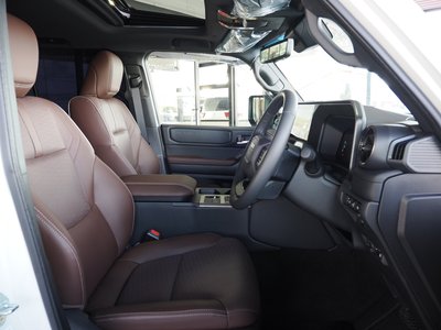 TOYOTA LAND CRUISER 250 - 10