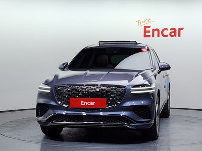 صورة 2 لـ 2025 Genesis GV70